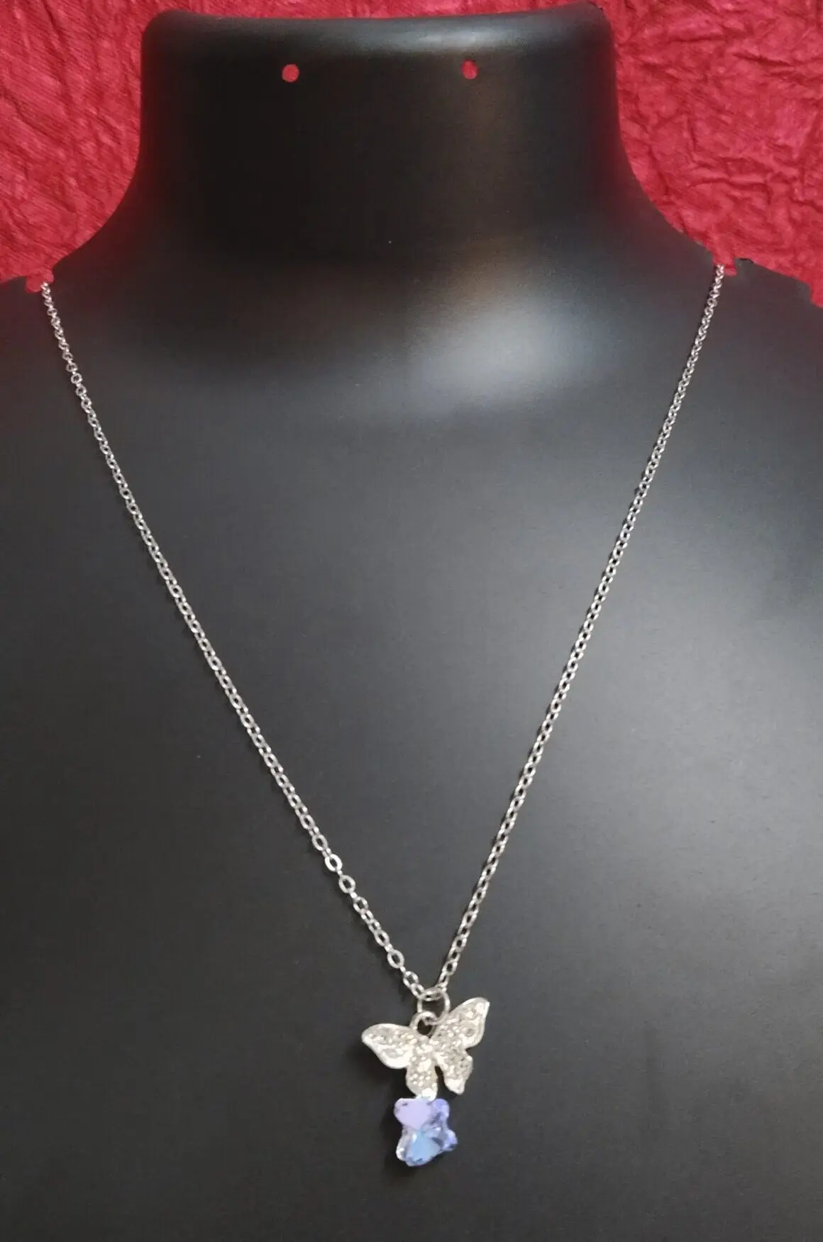IMG_20250322_120501-scaled-e1742820246783.webp Elegant Butterfly Pendant Necklace – Violet - Image 1