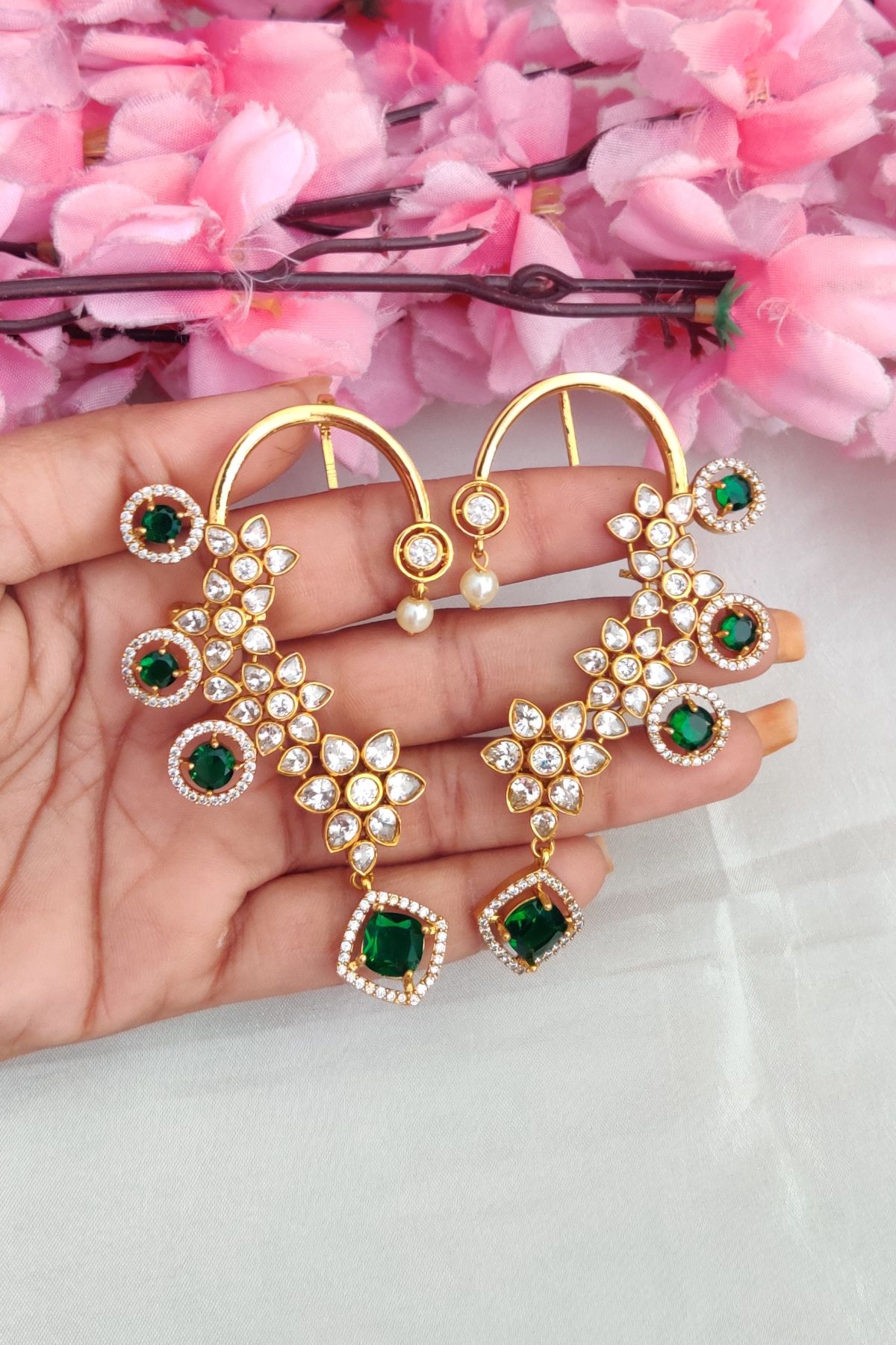 IMG_20260316_125725.jpg-1.jpeg Beautiful Green Stone EarCuff Earrings - Image 1